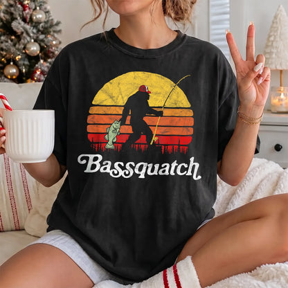 Bassquatch Sunset T-Shirt Women model in Black