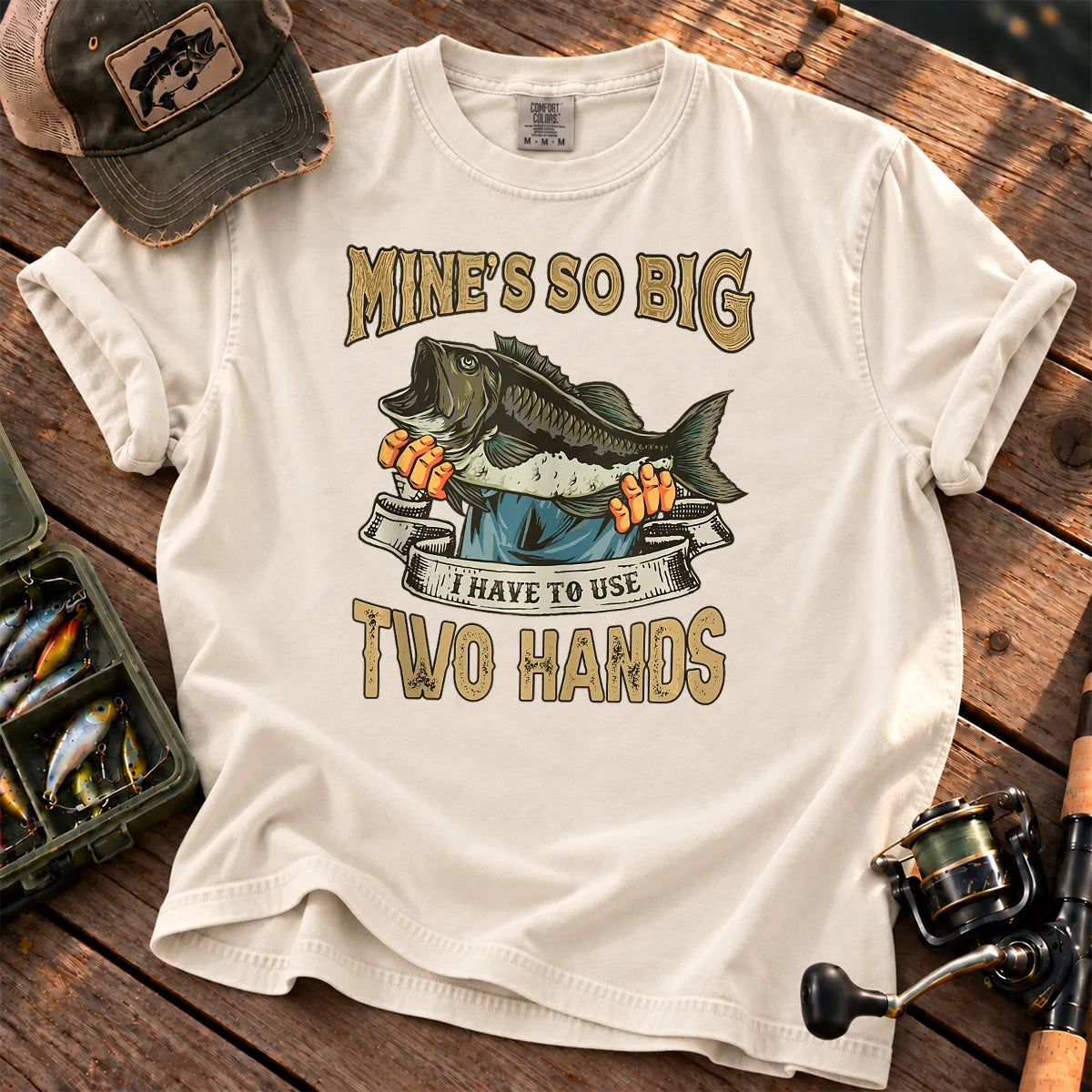Big Bass Two Hands Fishing T-Shirt in Ivory