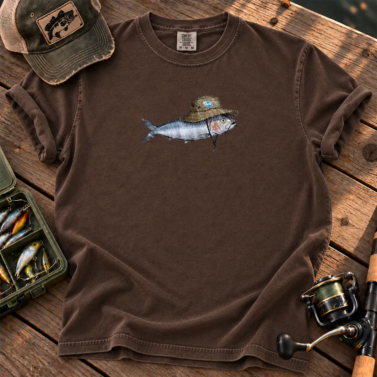 Bucket Hat Fish T-Shirt in Espresso
