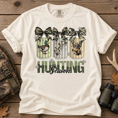 Camo Bow Hunting Season T-Shirt in Ivory