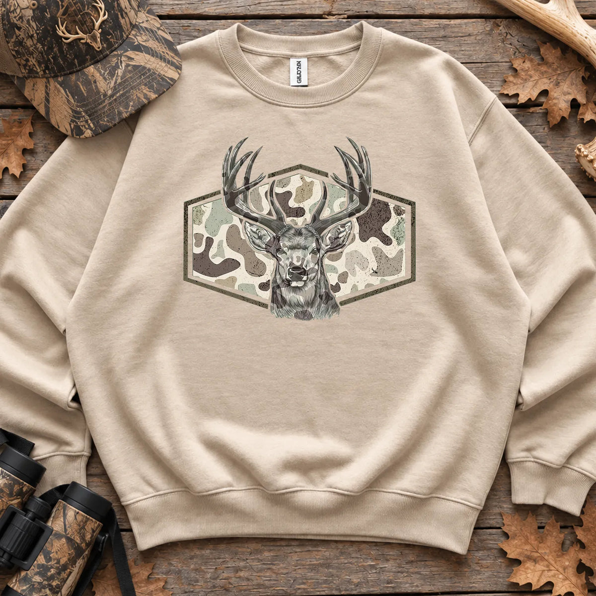 Camo Deer Hunter Badge Sweatshirt in Sand