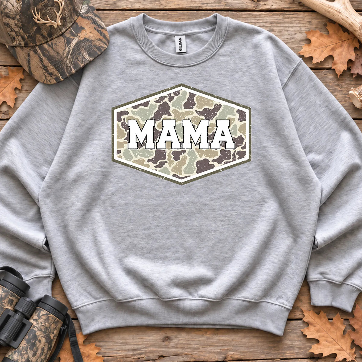 Camo Hunting Mama Badge Sweatshirt in Sport Grey