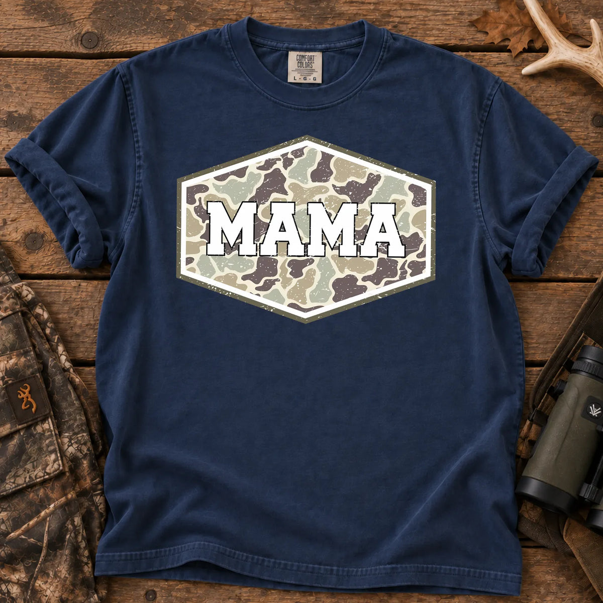 Camo Hunting Mama Badge T-Shirt in True Navy
