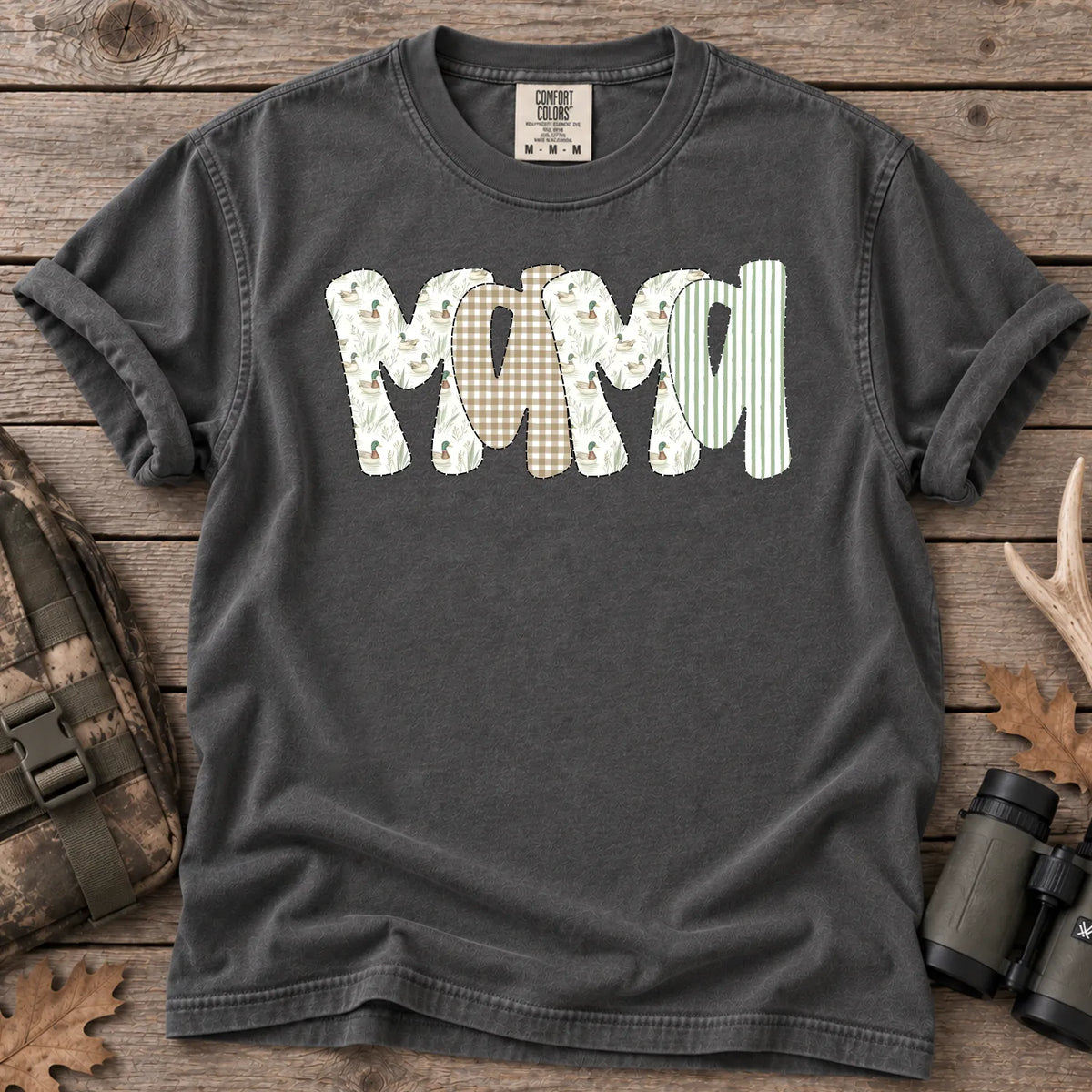 Camo Mallard Mama T-Shirt in Pepper