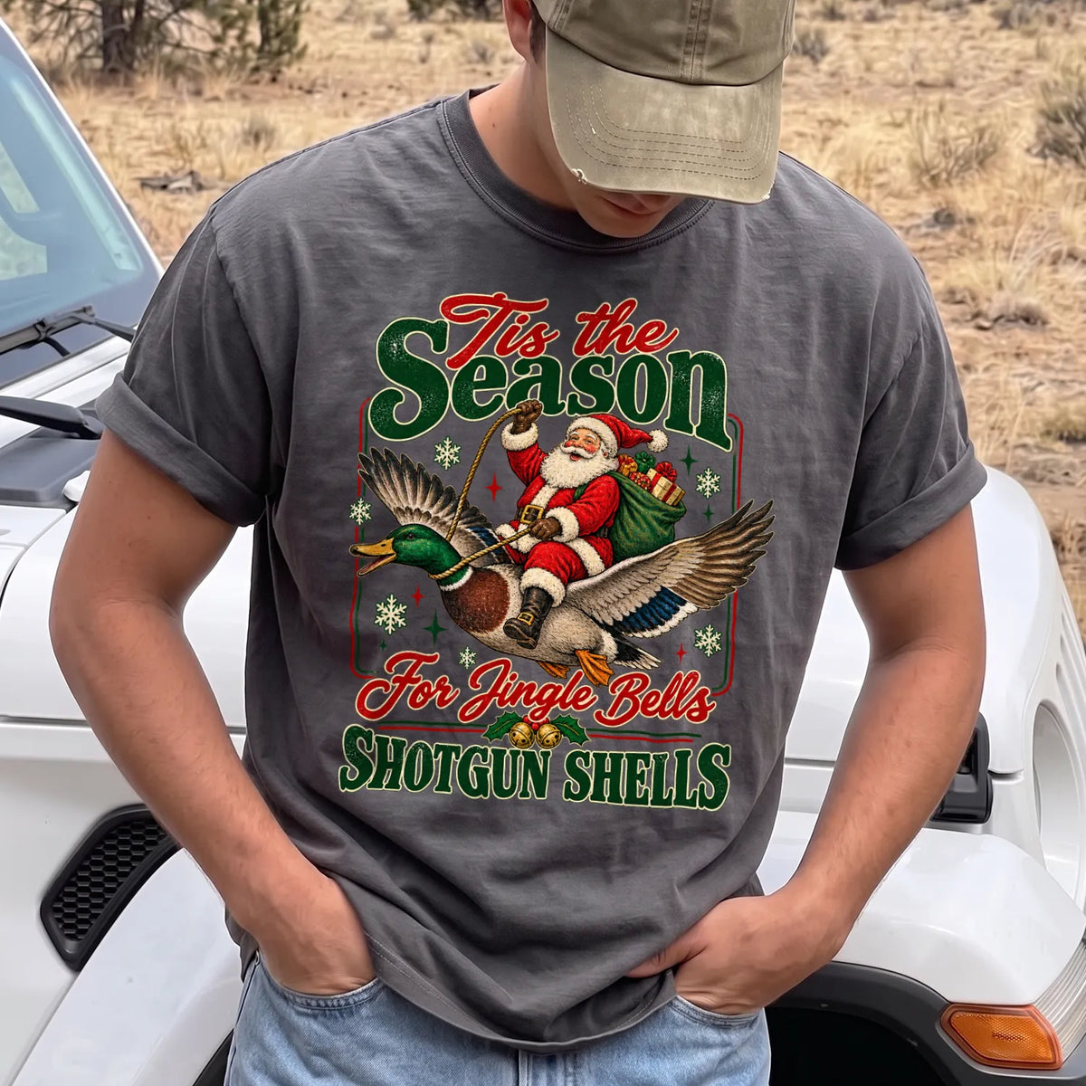 Christmas Duck Hunting T-Shirt Men model in Pepper