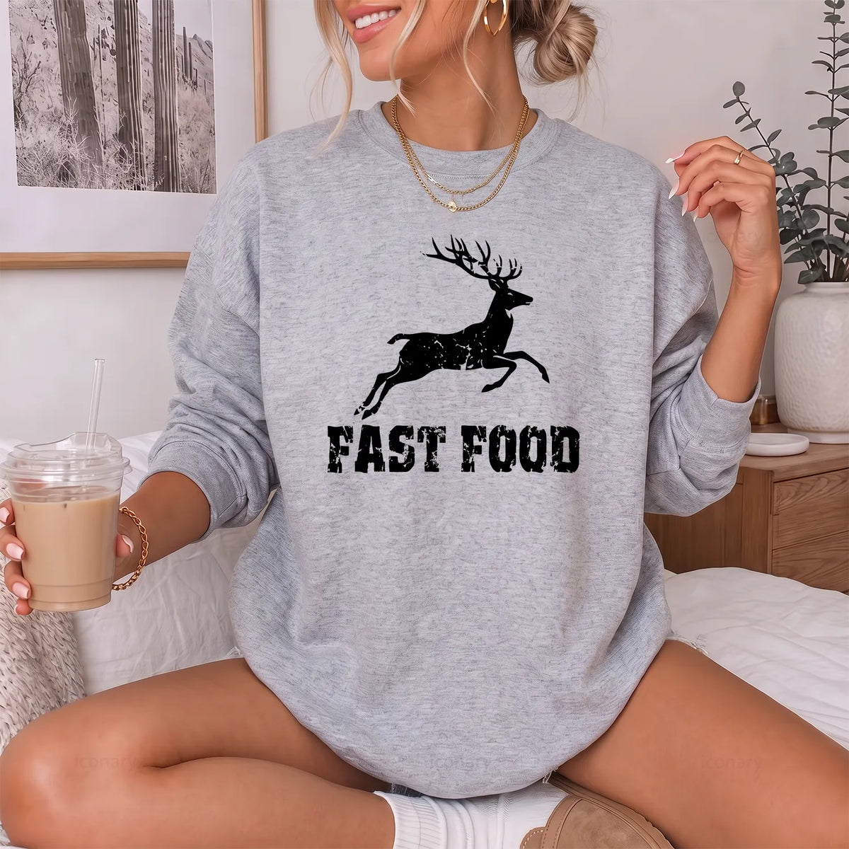 Deer Fast Food Sweatshirt Women model in Sport Grey