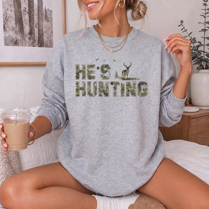 Distressed Hes Hunting Camo Sweatshirt Women model in Sport Grey