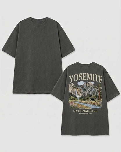 Yosemite National Park Vintage 90s Graphic T-Shirt, Retro California Wildlife Bear USA Unisex Tee, Perfect For Gift.