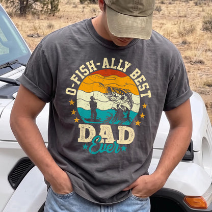 Fish Ally Best Dad Ever T-Shirt Men model in Pepper