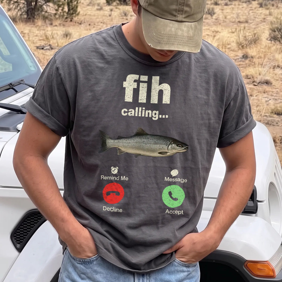 Fish Calling T-Shirt Men model in Pepper