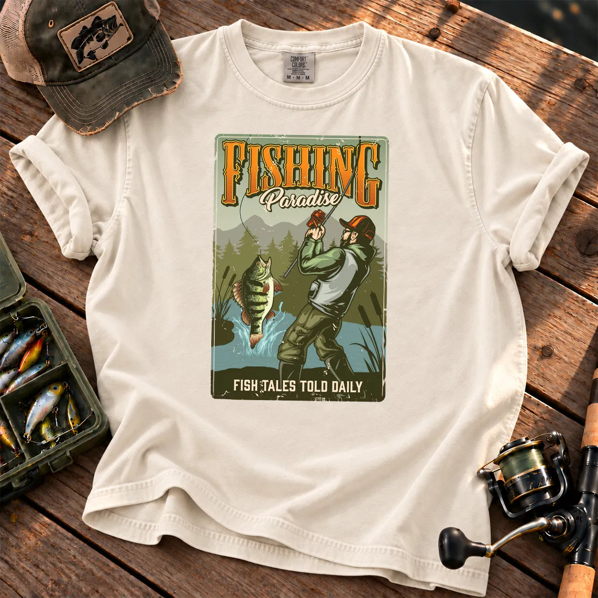 Fishing Paradise T-Shirt in Ivory