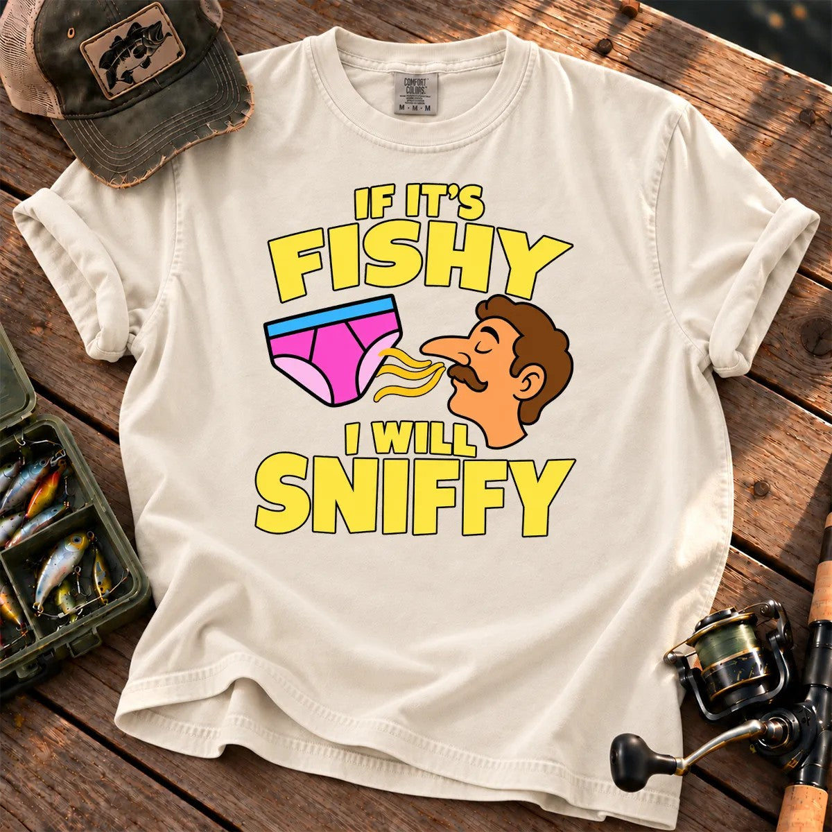 Fishy Sniffy Fishing Joke T-Shirt in Ivory