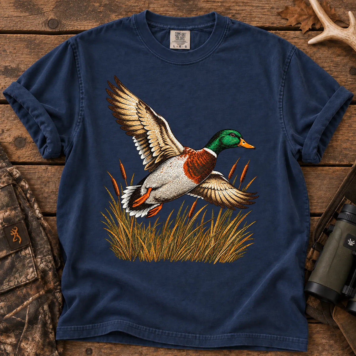 Flying Mallard Duck T-Shirt in True Navy
