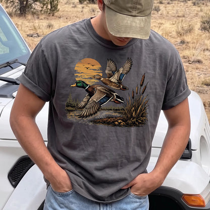 Flying Mallards Sunset T-Shirt Men model in Pepper