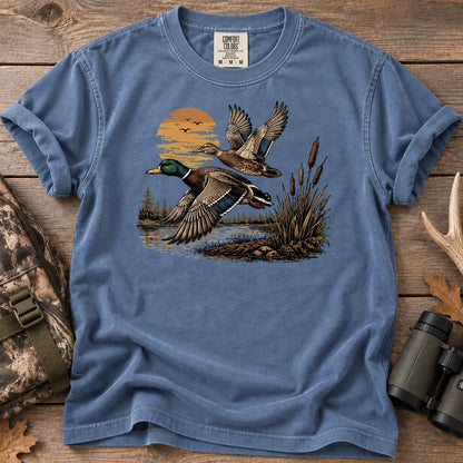 Flying Mallards Sunset T-Shirt in Blue Jean