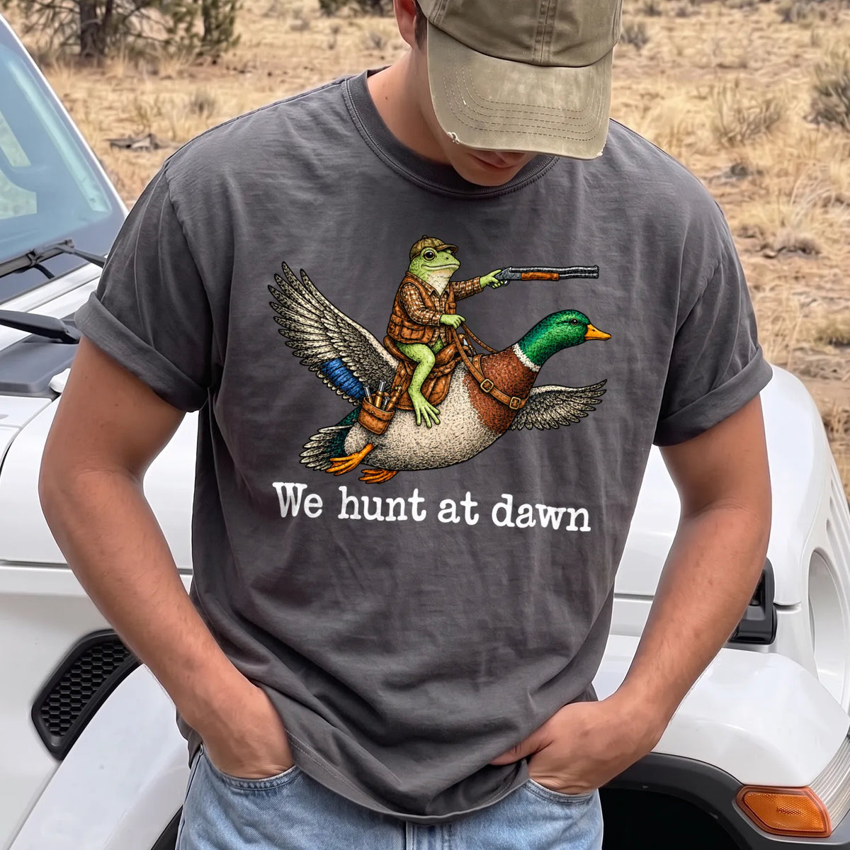 Frog and Mallard T-Shirt Men model in Pepper