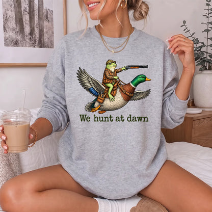 Frog We Hunt at Dawn Sweatshirt Women model in Sport Grey
