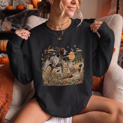 German Shorthaired Pointer Hunter Sweatshirt Women model in Black