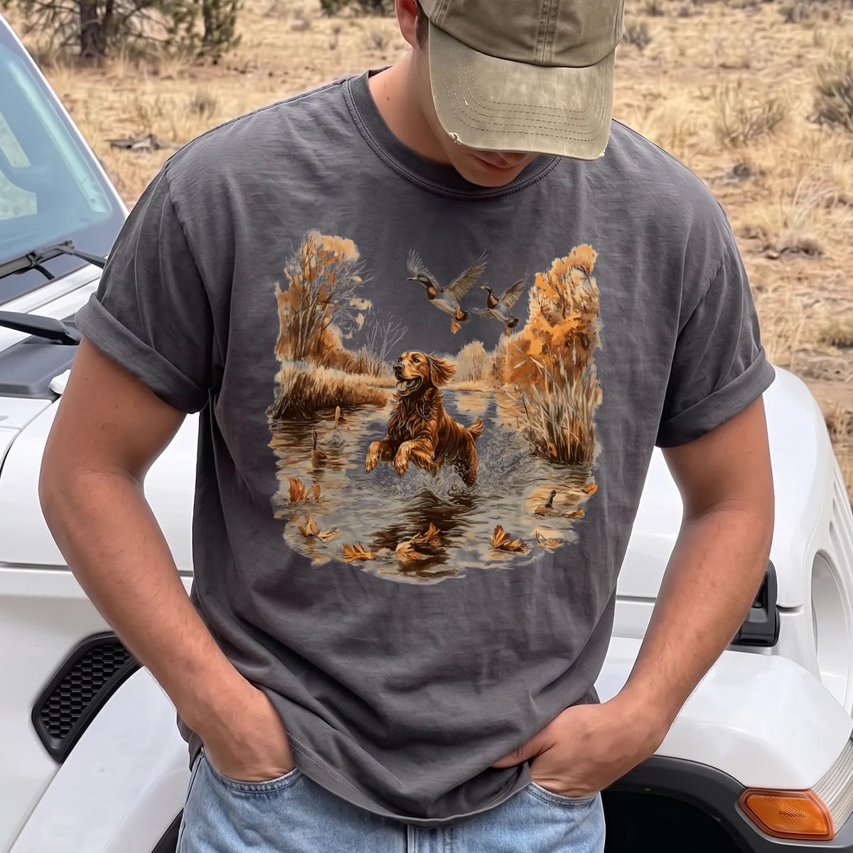Golden Retriever Duck Hunting T-Shirt Men model in Pepper