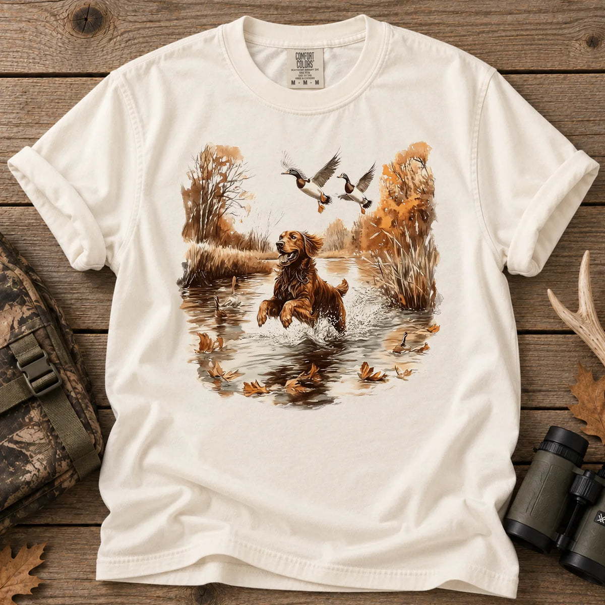 Golden Retriever Duck Hunting T-Shirt in Ivory