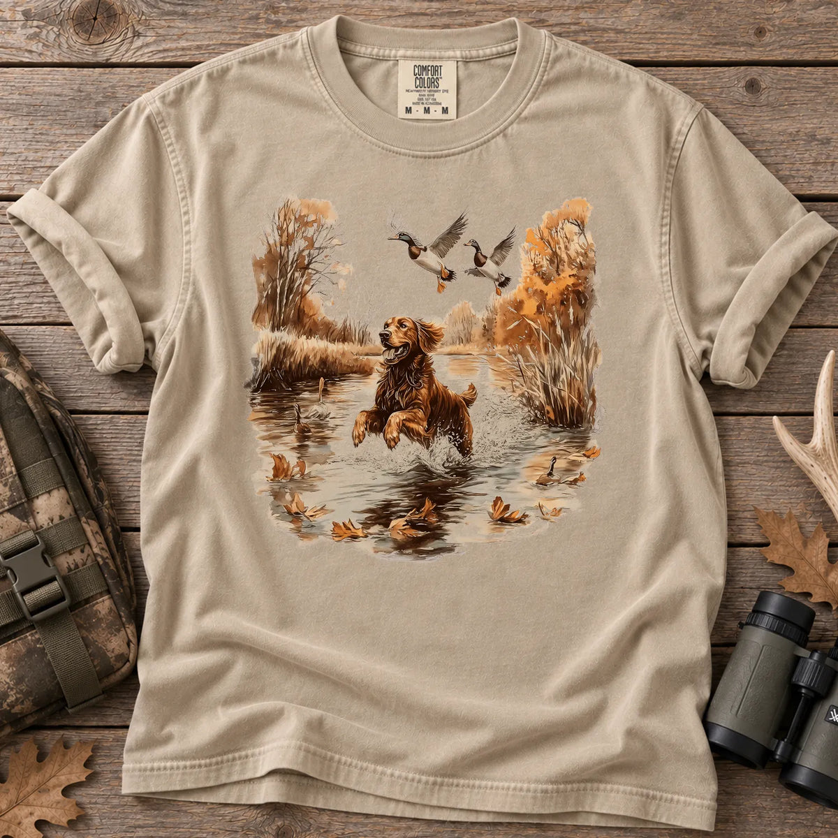 Golden Retriever Duck Hunting T-Shirt in Sandstone