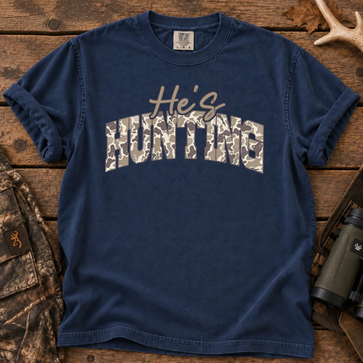 He's Hunting Block T-Shirt in True Navy