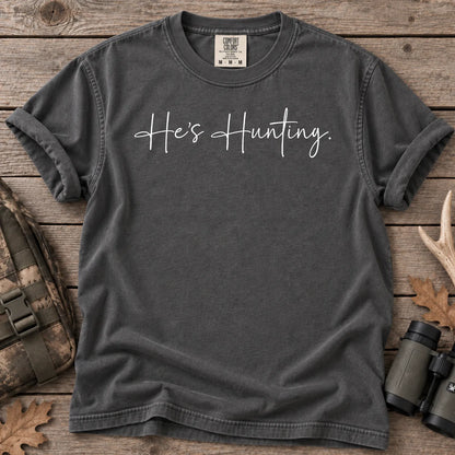 He's Hunting Script T-Shirt in Pepper