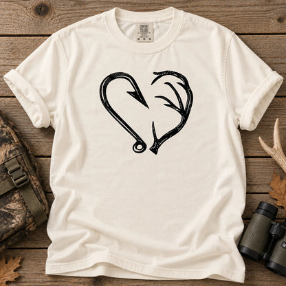 Hook and Antler Heart T-Shirt in Ivory