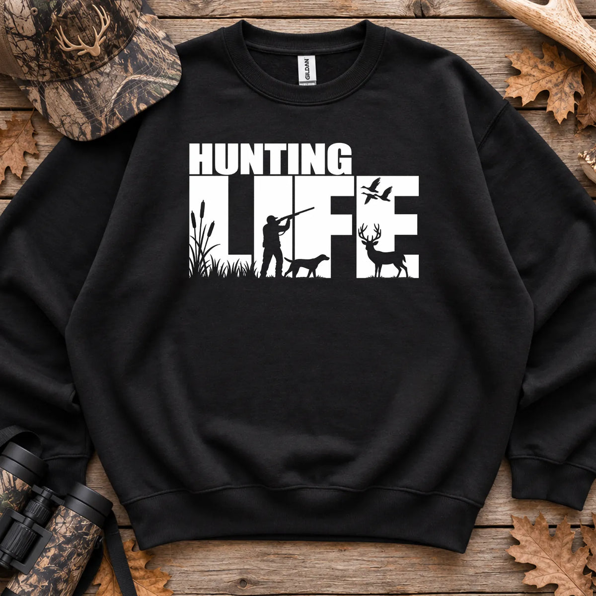 Hunting Life Silhouette Sweatshirt in Black