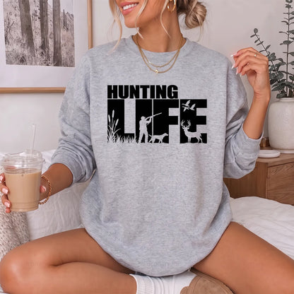 Hunting Life Silhouette Sweatshirt Women model in Sport Grey