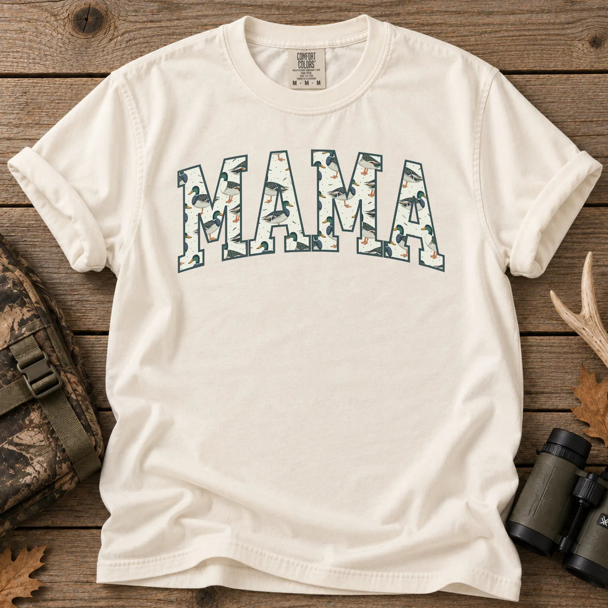 Hunting Mama Mallard T-Shirt in Ivory
