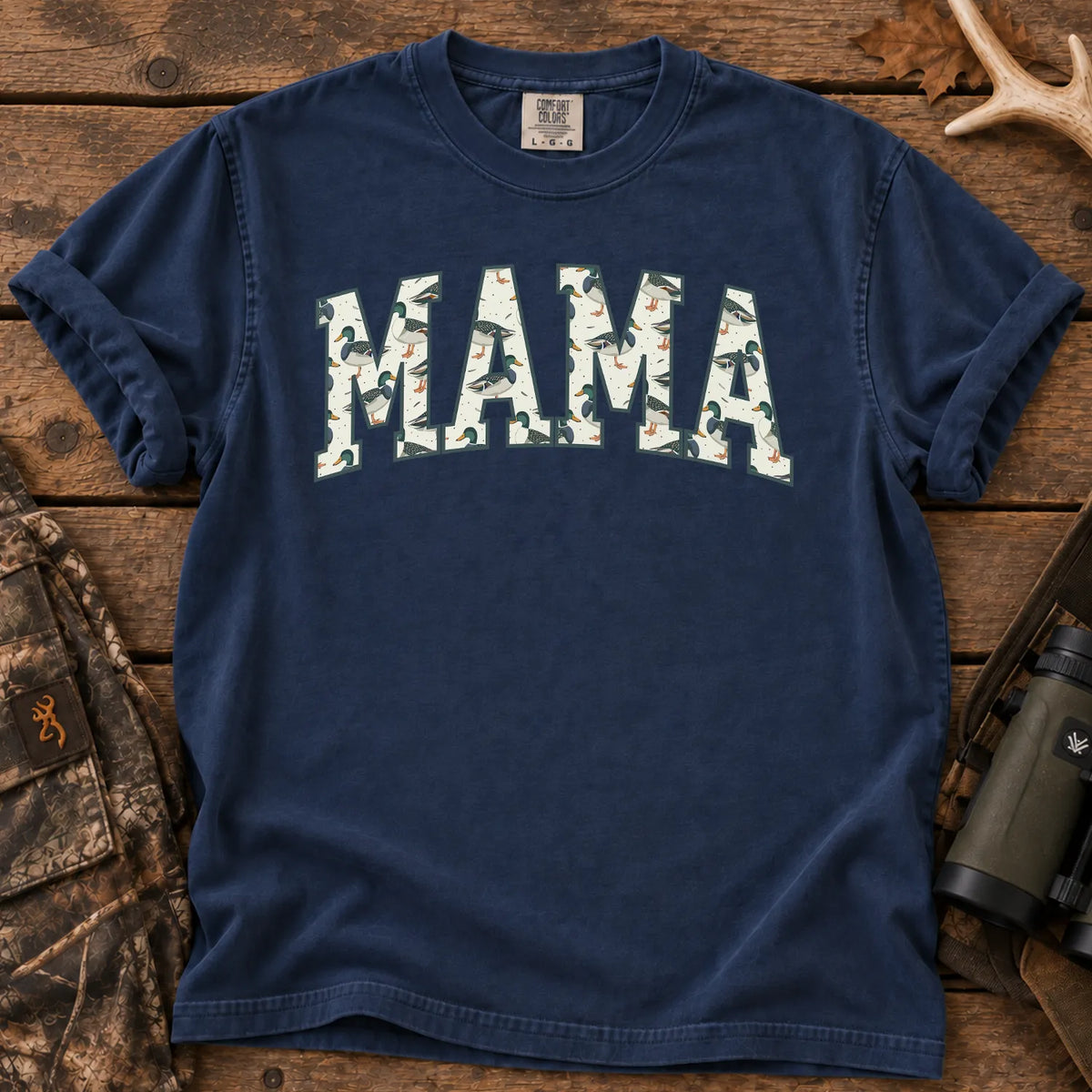 Hunting Mama Mallard T-Shirt in True Navy
