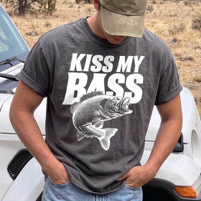 Kiss My Bass Classic T-Shirt Men model in Pepper