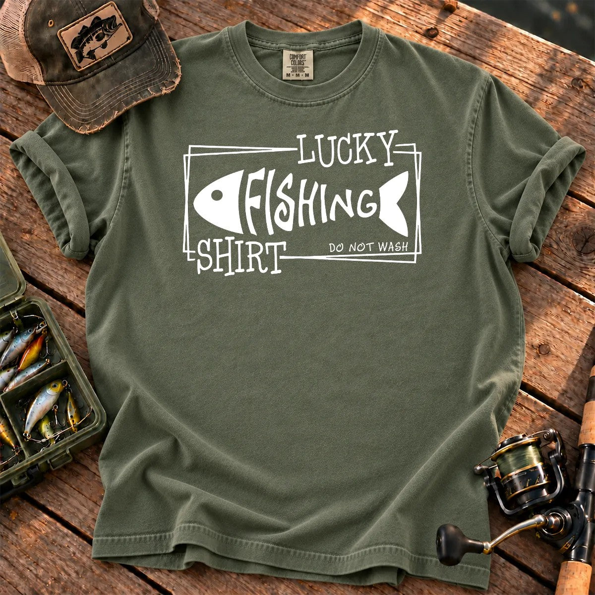 Lucky Fishing T-Shirt in Moss