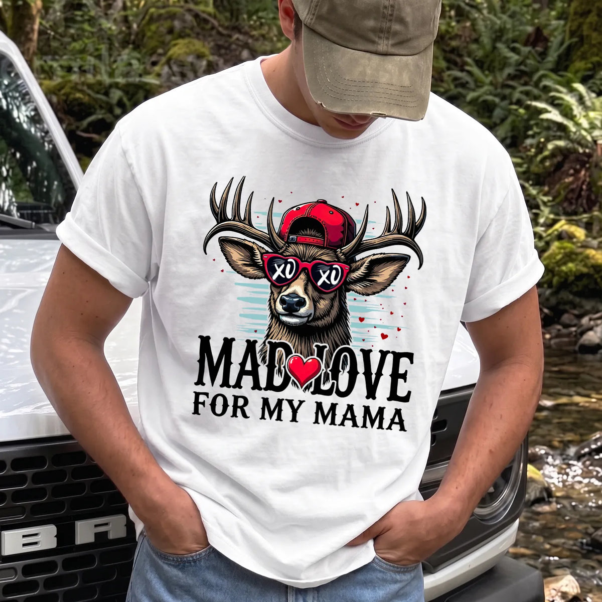 Mad Love for My Mama Deer T-Shirt Men model in White