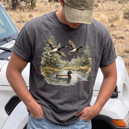 Mallard Duck Nature T-Shirt Men model in Pepper