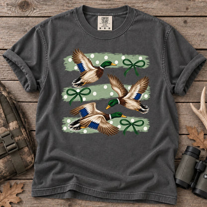 Mallard Ducks and Bows T-Shirt in Pepper