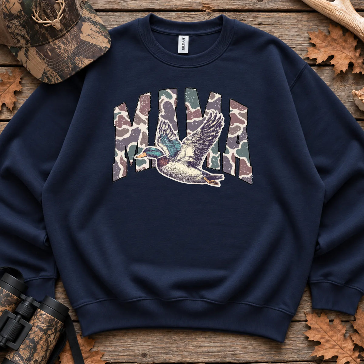 Mallard Hunting Mama Graphic Sweatshirt in Navy