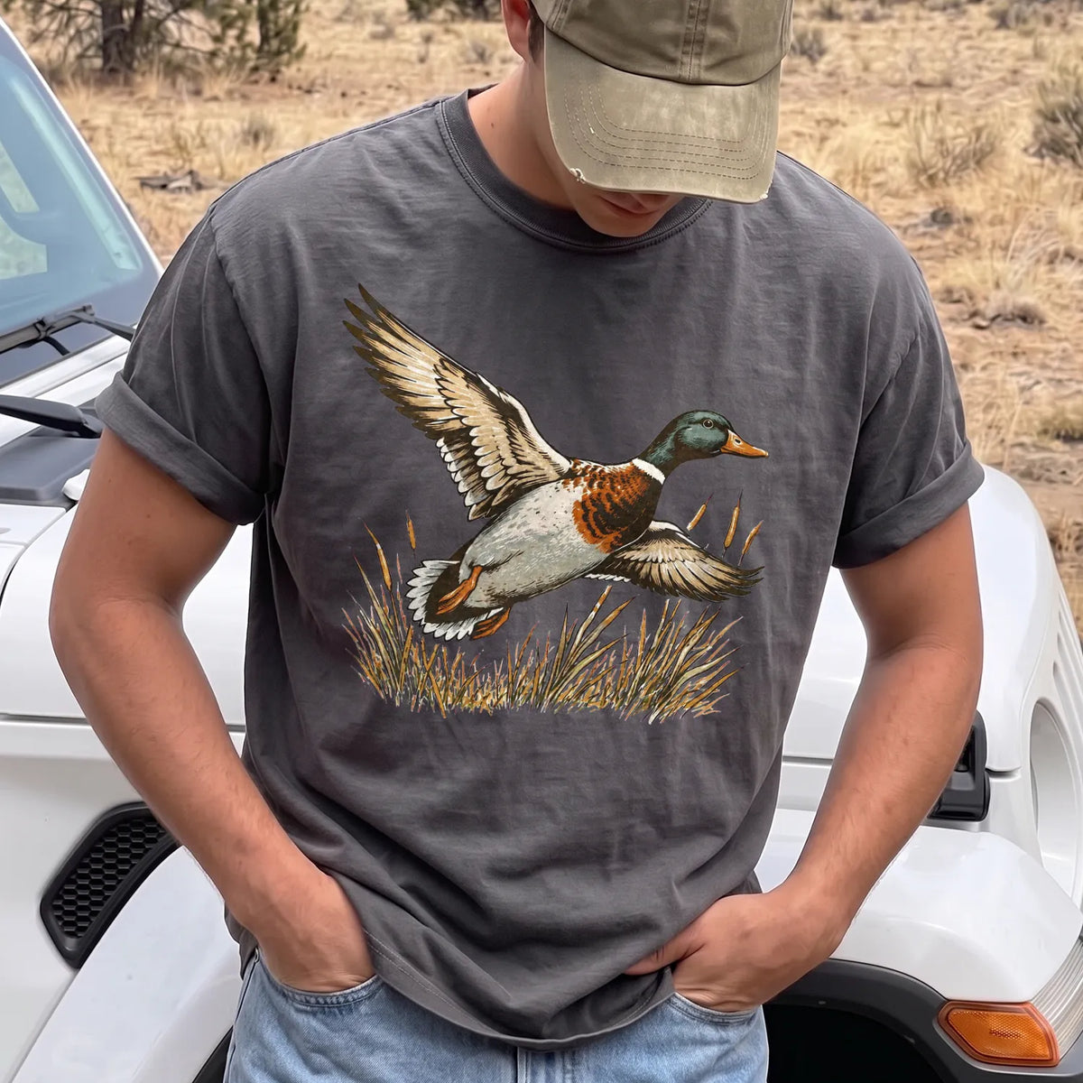 Mallard Landing T-Shirt Men model in Pepper