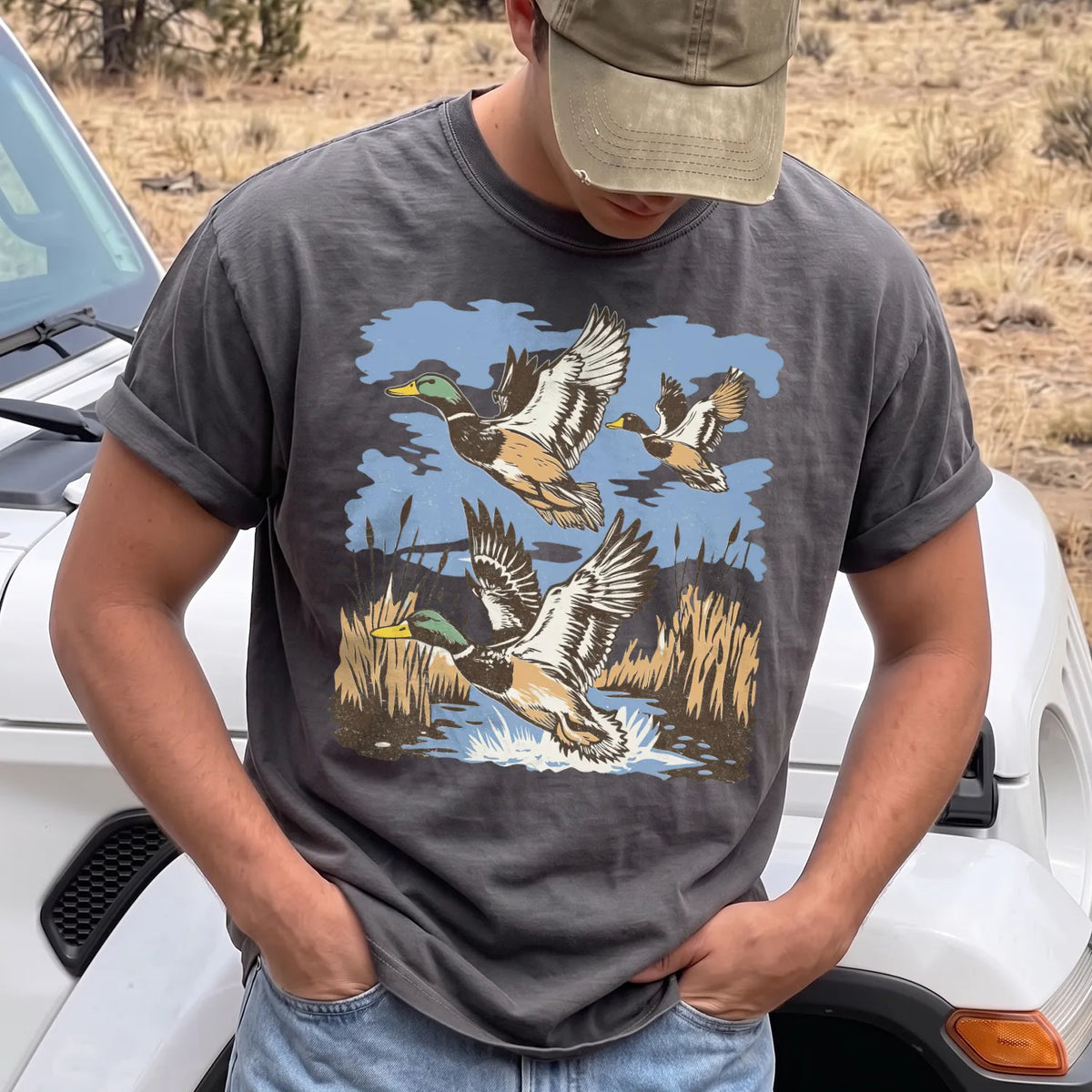 Mallards Landing T-Shirt Men model in Pepper