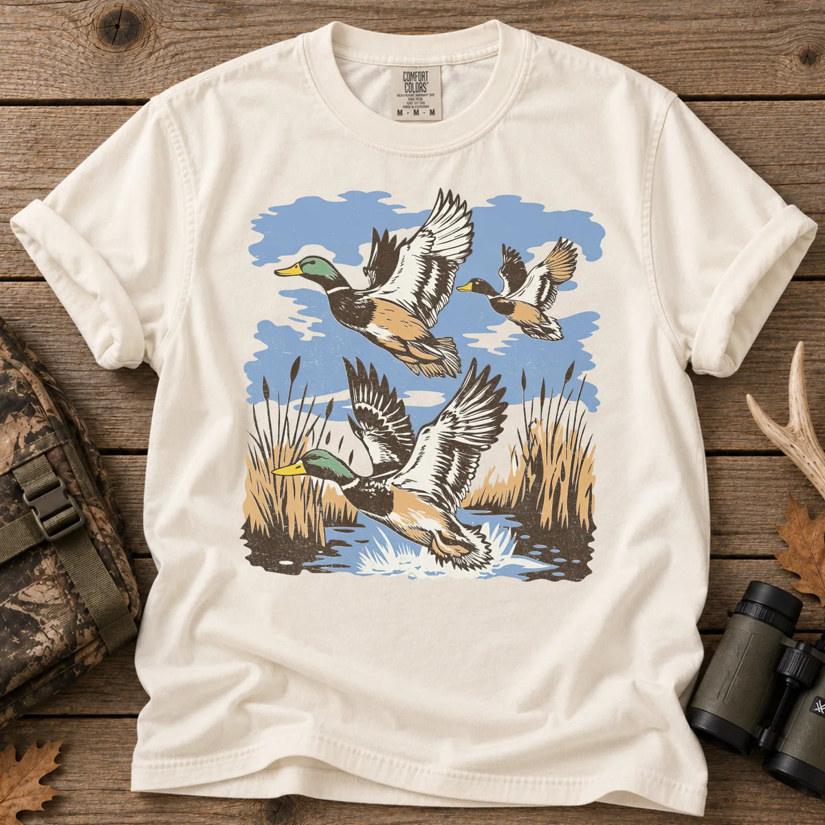 Mallards Landing T-Shirt in Ivory