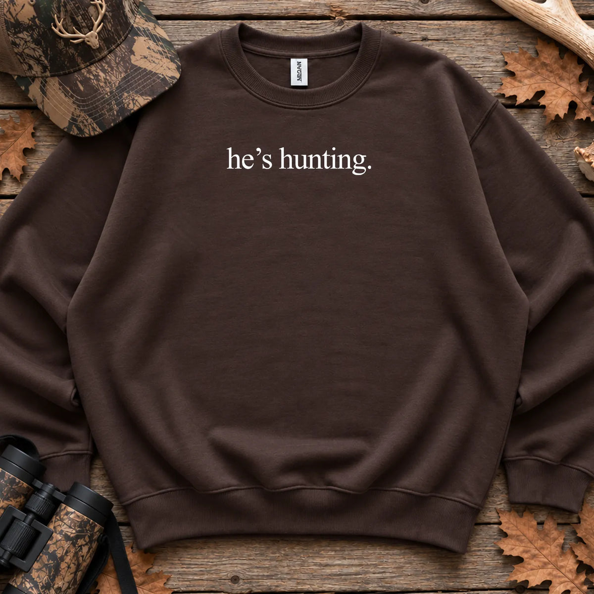 Minimal Hes Hunting Sweatshirt in Dark Chocolate