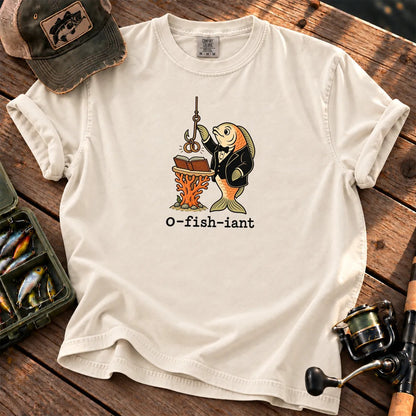 O-Fish-Iant Fishing Pun T-Shirt in Ivory