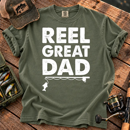 Reel Great Dad Fishing T-Shirt in Moss