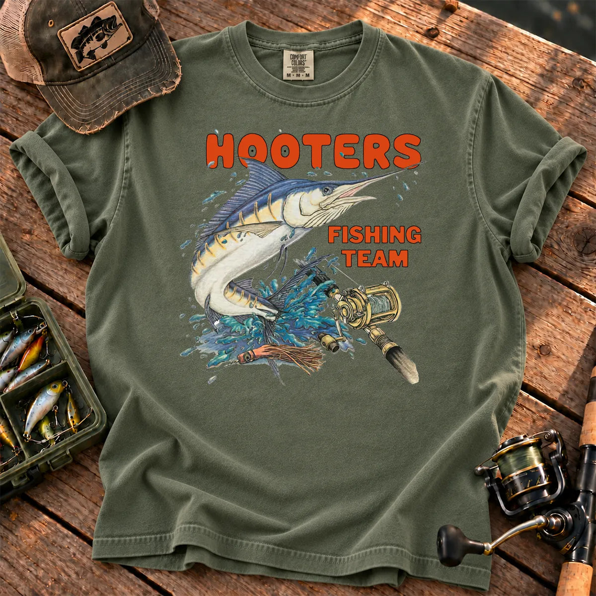 Retro Fishing Team T-Shirt in Moss
