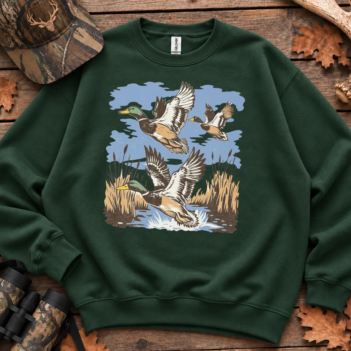 Retro Mallard Flock Sweatshirt in Forest Green