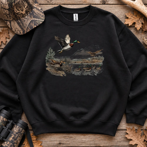 Retro Mallard Pond Scene Sweatshirt in Black