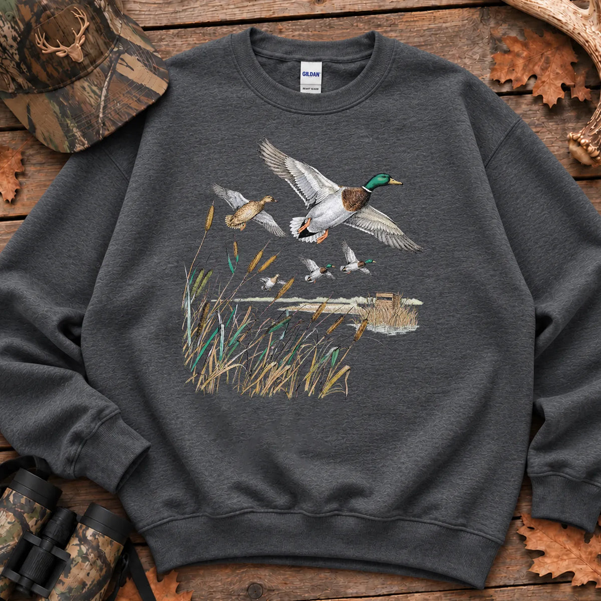 Retro Mallards Pond Sweatshirt in Dark Heather