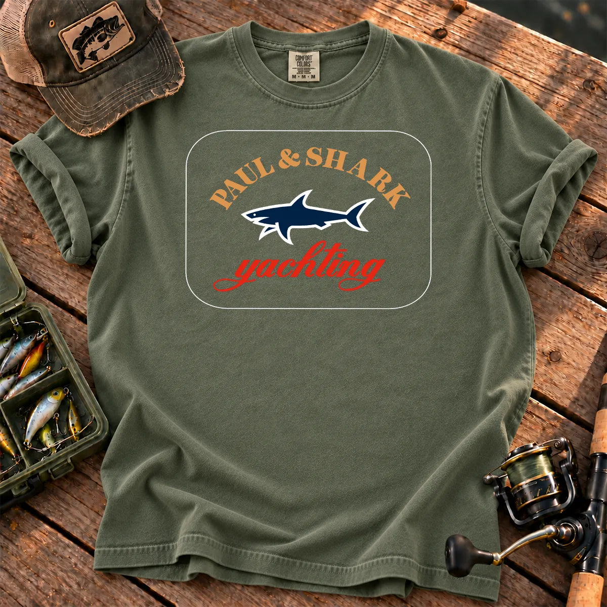 Shark Yachting T-Shirt in Moss