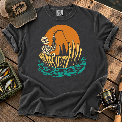 Skeleton Sunset Fishing T-Shirt in Pepper